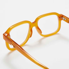 Load image into Gallery viewer, Olmo Opti . Honey
