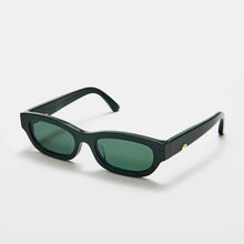 Load image into Gallery viewer, Tojo . Green
