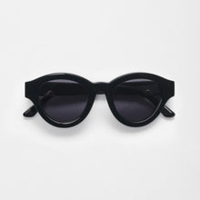 Load image into Gallery viewer, Dug . Black
