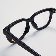 Load image into Gallery viewer, Lion Opti . Black
