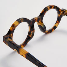 Load image into Gallery viewer, H021 Opti . Maculate
