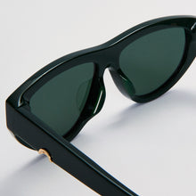 Load image into Gallery viewer, Viko . Green
